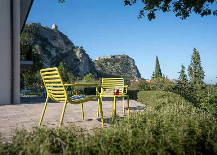 Civico 11 * Torriana